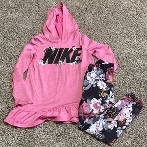 Nike floral pink matching set. Size 5.